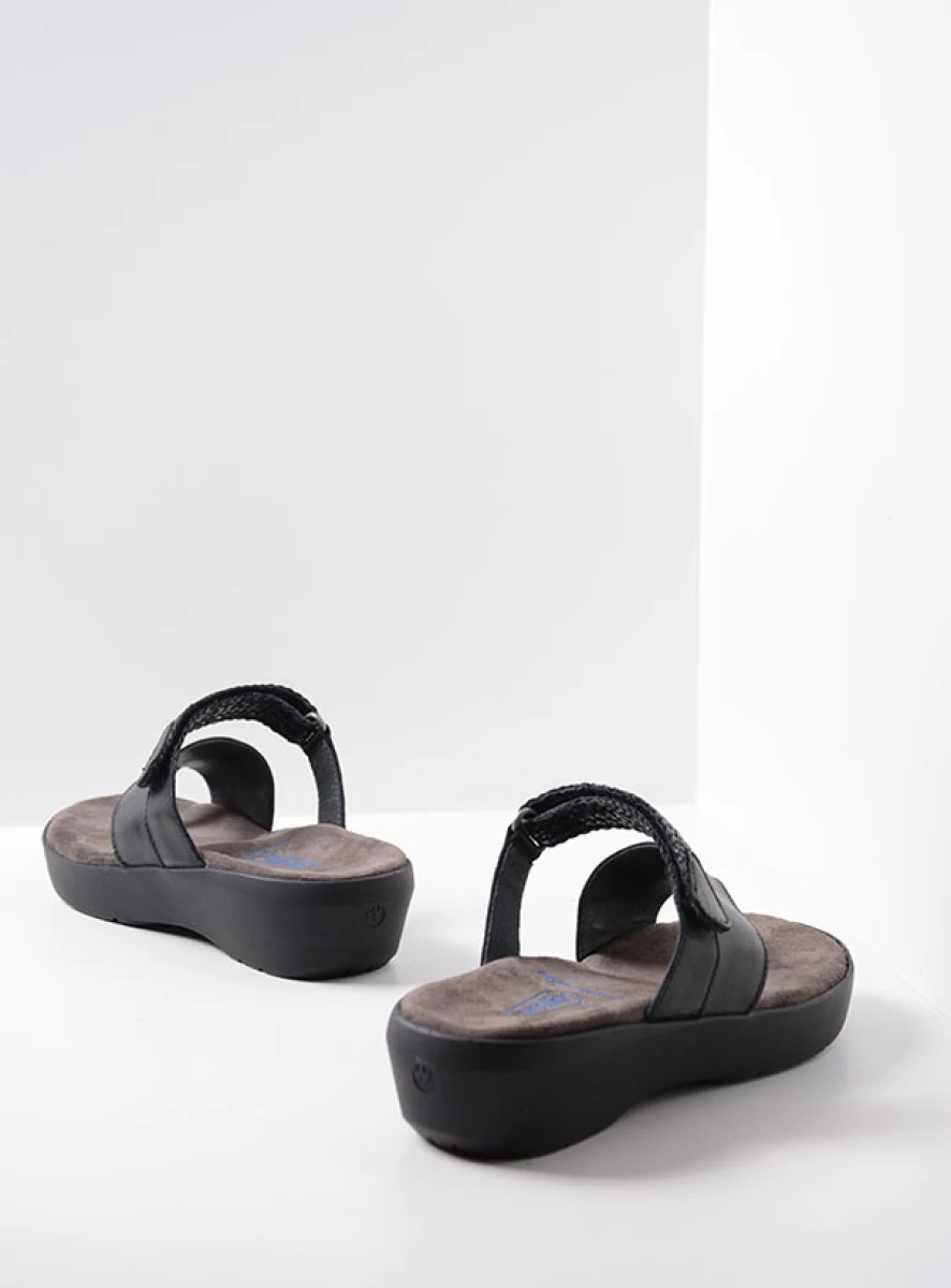 Wolky Slippers 00203 Collins 30000 zwart leer