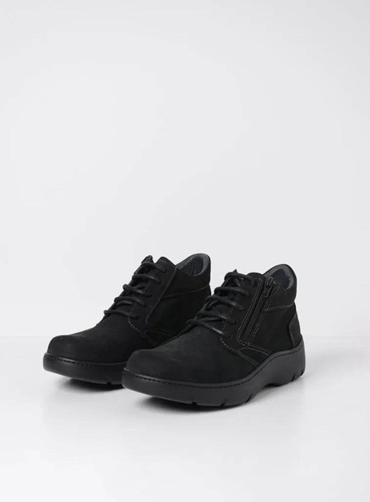 Wolky Veterschoenen 03257 Annemarie XW 11000 zwart nubuck