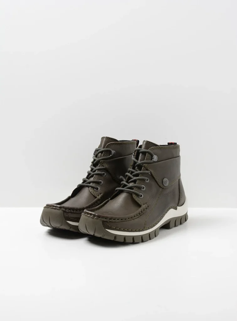 Wolky Hoge veterschoenen 04725 Jump 24770 cactus leer