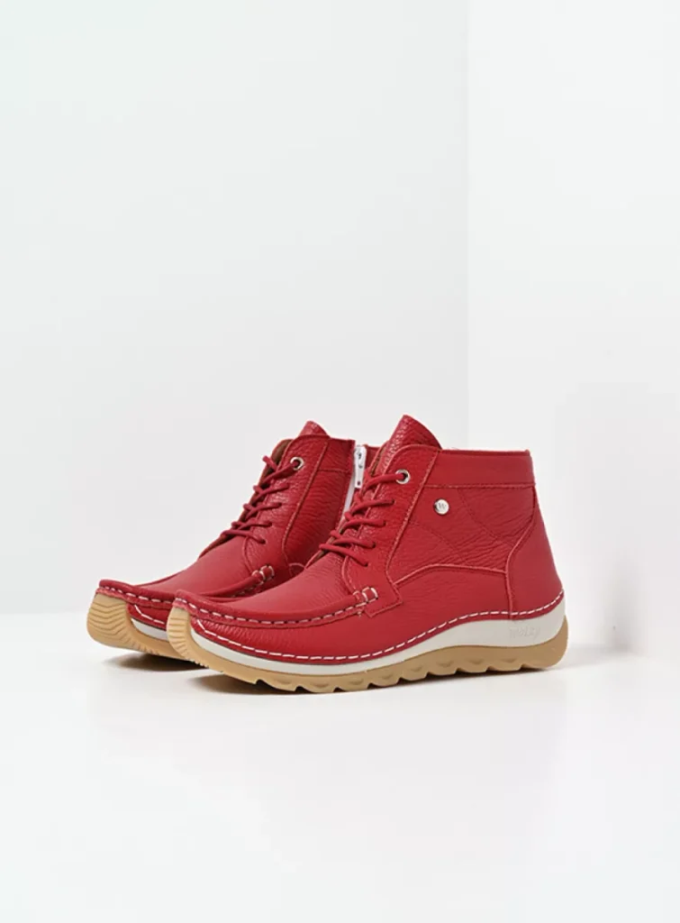 Wolky Hoge veterschoenen 04901 Salado 71570 rood leer