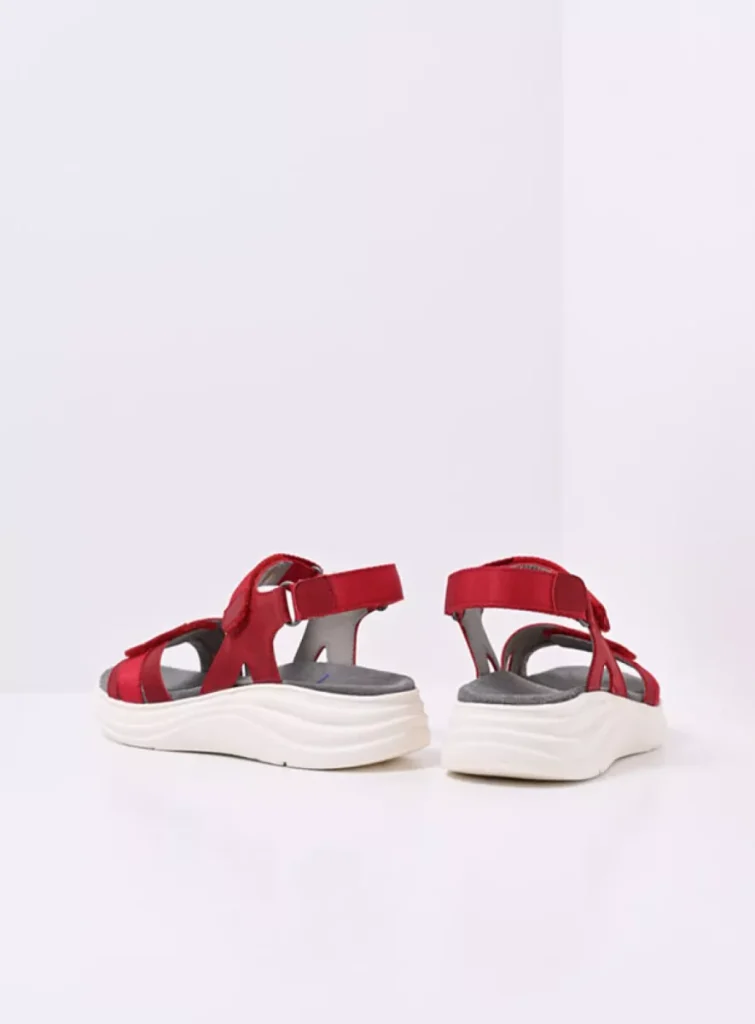 Wolky Sandalen 05652 Miku 10500 rood nubuck