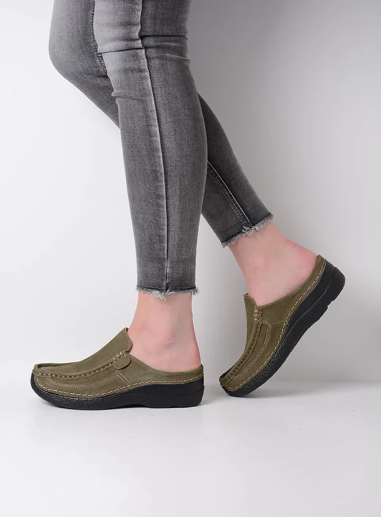 Wolky Slippers 06202 Roll Slide 13709 pesto groen nubuck