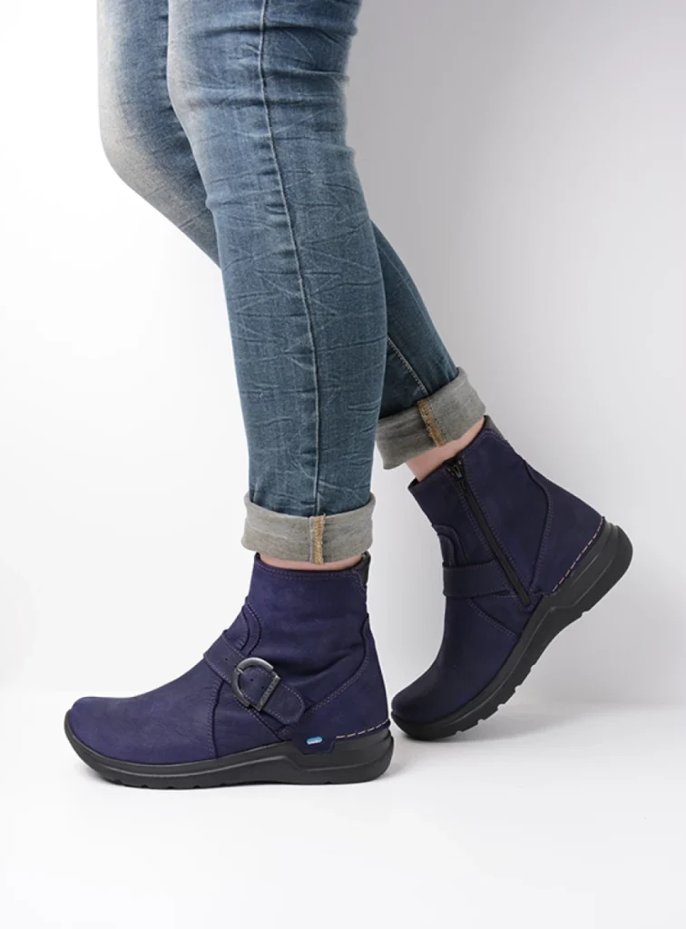 Wolky Enkellaarsjes 06611 Okay 11600 paars nubuck