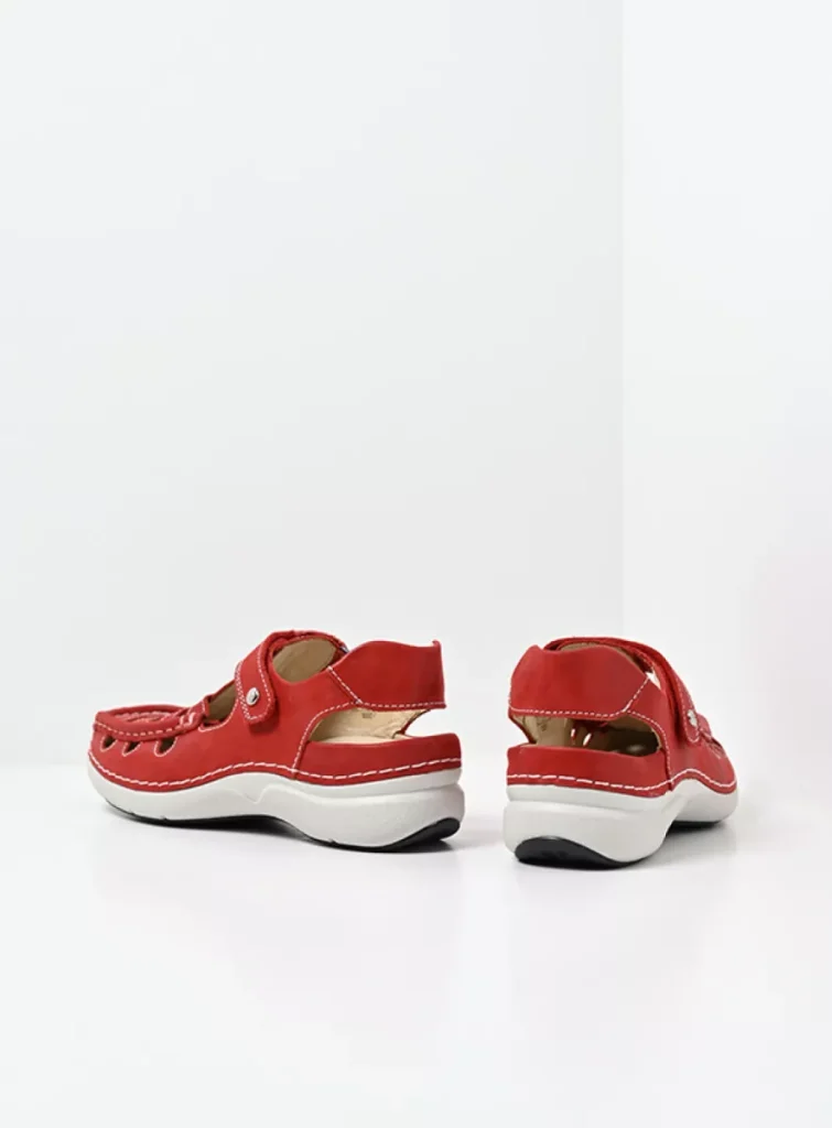 Wolky Comfortschoenen 07204 Rolling Sun 36500 rood effectleer