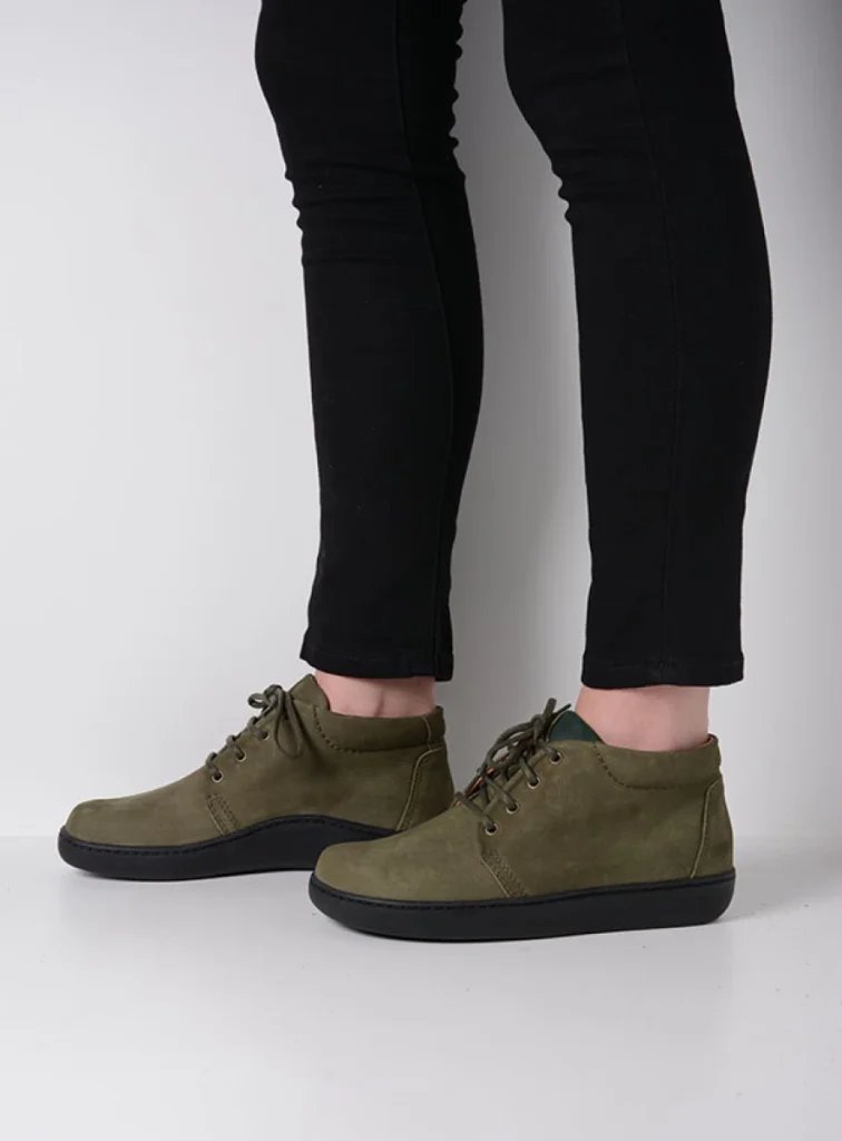 Wolky Hoge veterschoenen 08100 Kansas Lady XW 11709 pesto groen nubuck