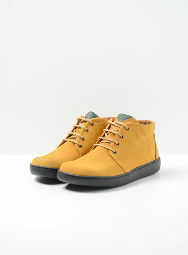 Wolky Hoge veterschoenen 08100 Kansas Lady XW 11925 donker oker nubuck